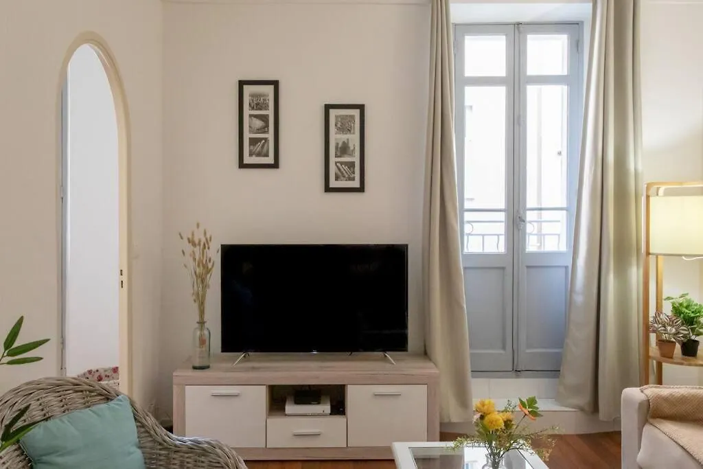 C17 2P Port Palais & Croisette 8Mins Walk Balcony Apartment Cannes
