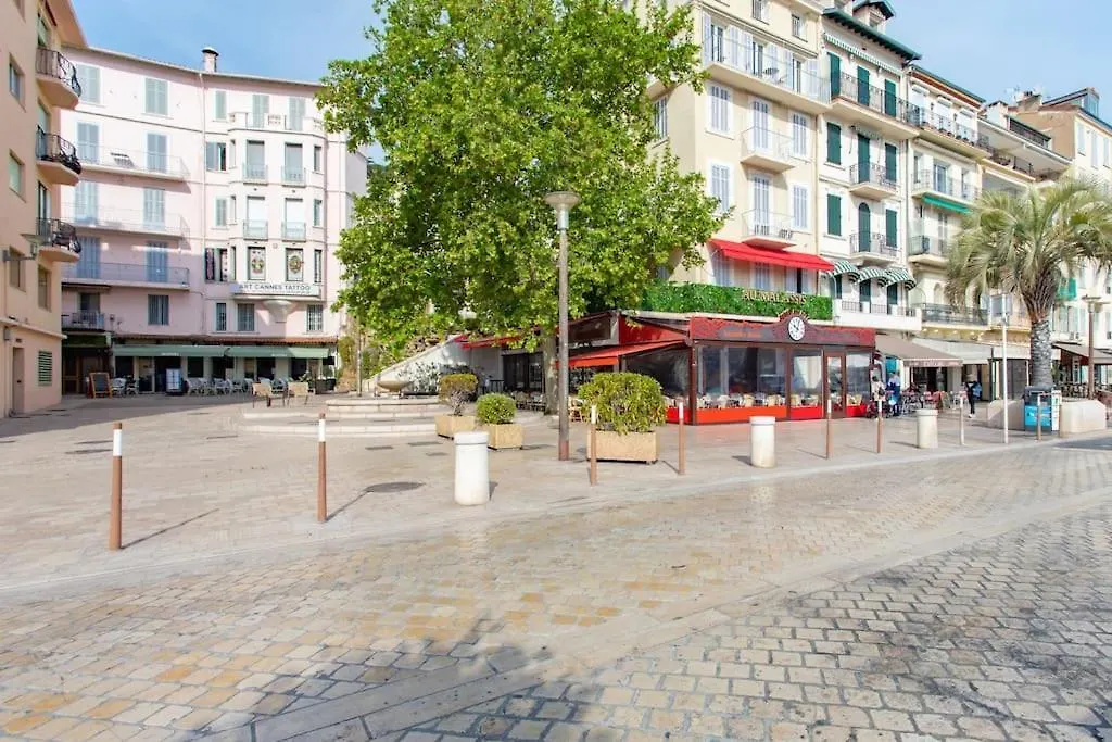 C17 2P Port Palais & Croisette 8Mins Walk Balcony Apartment Cannes