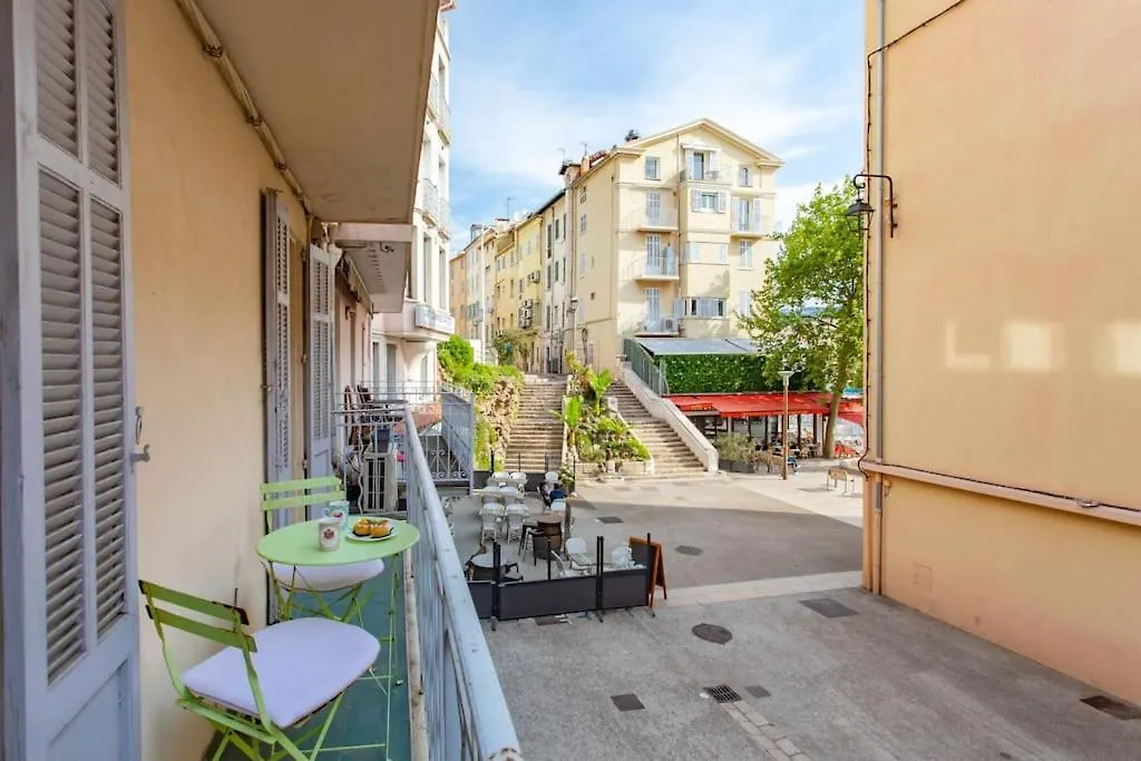 C17 2P Port Palais & Croisette 8Mins Walk Balcony Apartment Cannes